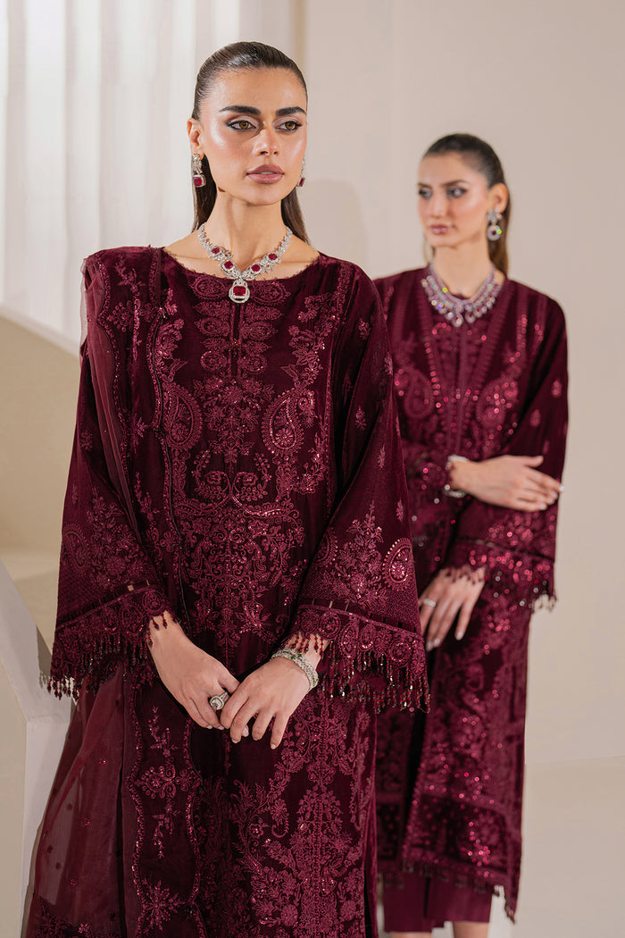 Baroque | Velvet Formals | VELVET UF-758