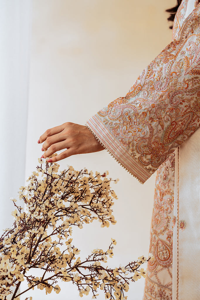 Beechtree | Luxe S’24 | OYSTER BLOOM - Hoorain Designer Wear - Pakistani Designer Clothes for women, in United Kingdom, United states, CA and Australia