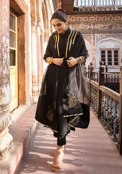 Maya | Eid Collection Gul Bahaar | DILRUBA - Hoorain Designer Wear - Pakistani Ladies Branded Stitched Clothes in United Kingdom, United states, CA and Australia