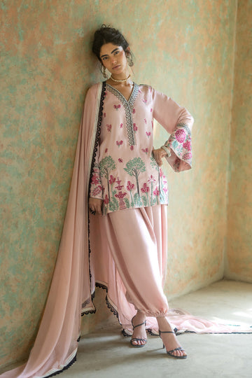 Zainab Chottani | Summer Edition 26 | Blush Serenade Balloon