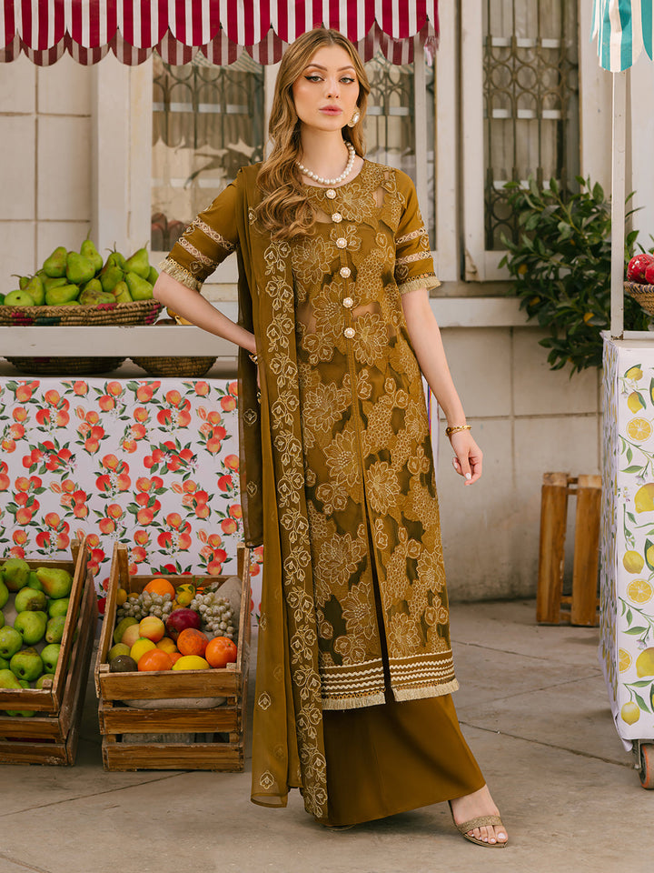 Mahnur | Mahrukh Eid Edit 24 | CHLOE - Hoorain Designer Wear - Pakistani Ladies Branded Stitched Clothes in United Kingdom, United states, CA and Australia