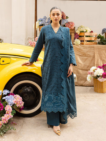 Mahnur | Twilight Luxury Lawn 25 | CIARA