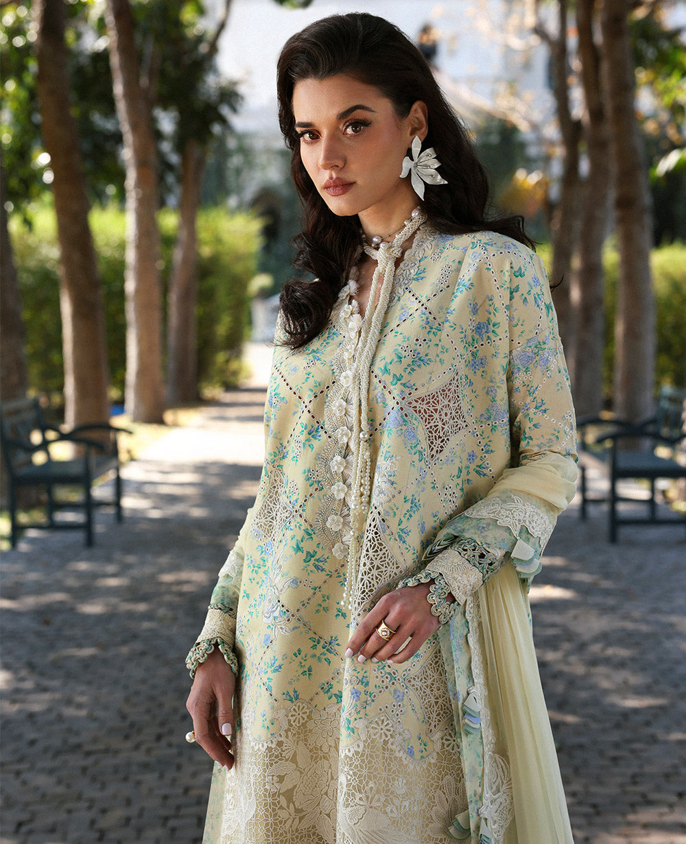 Republic Womenswear | Kalani Eid Luxury Lawn 25 | D8-A - Zuri