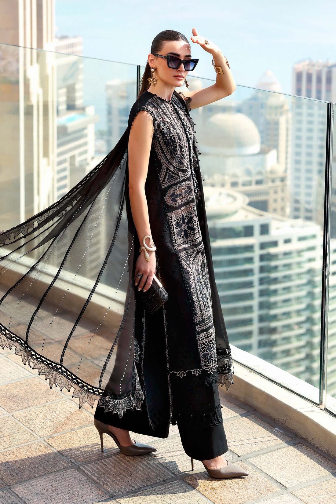 Maria B | Lawn 26 | D-2608-B