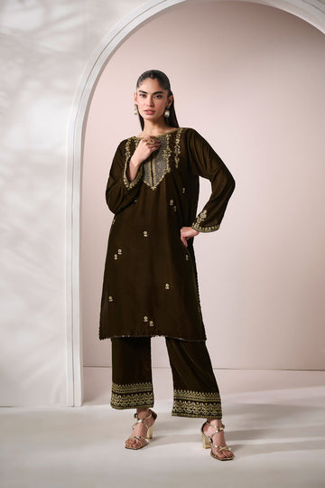 Dhanak | Velvet Edit | FW24DA-2603 OLIVE GREEN