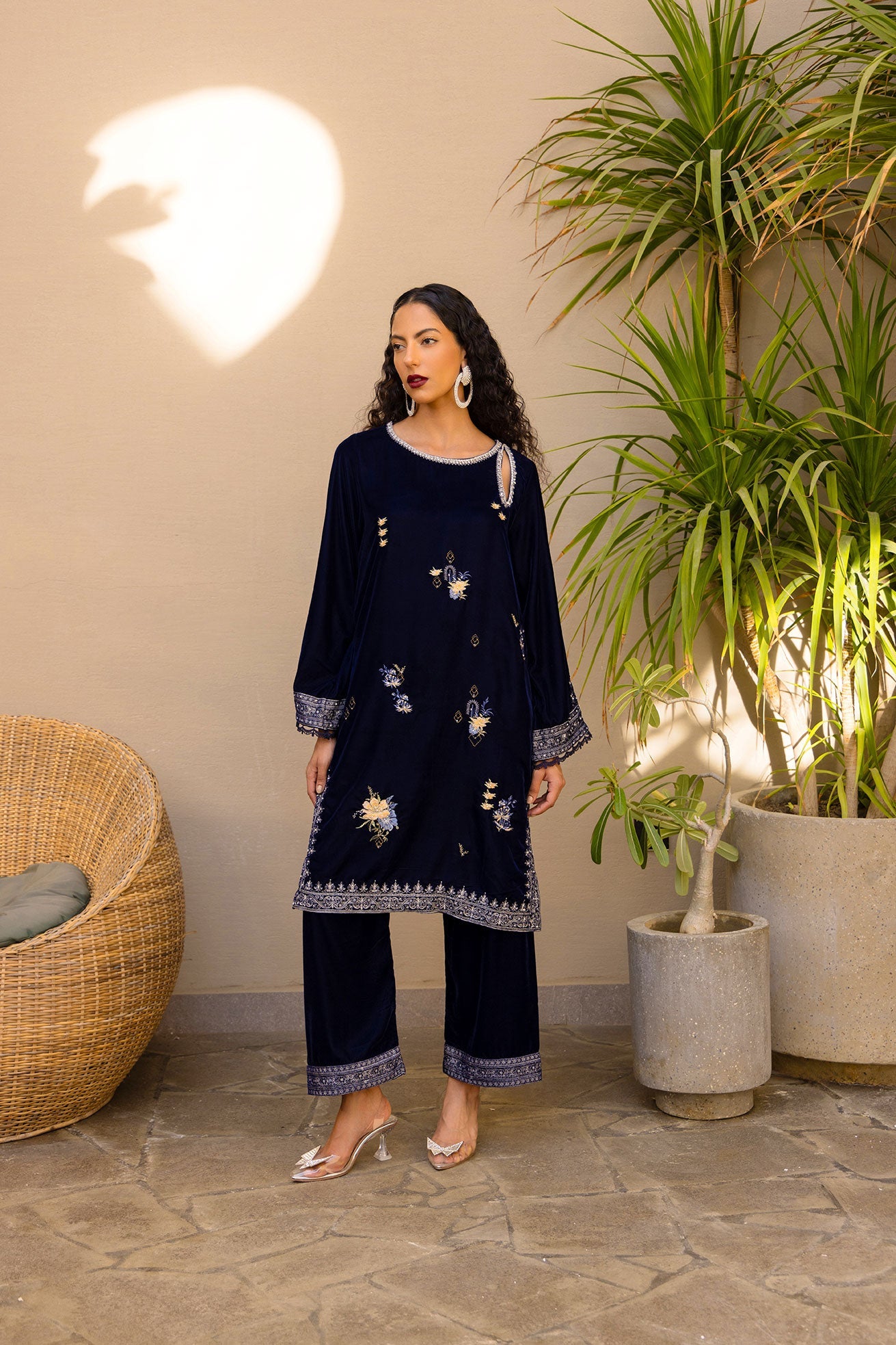 Dhanak | Velvet Edit | FW24DA-2615 NAVY BLUE