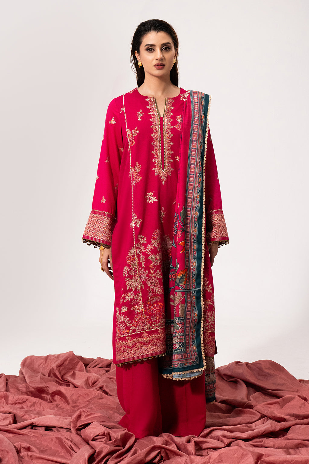 Saad Shaikh | Luminaa Winter 24 | FUCHSIA