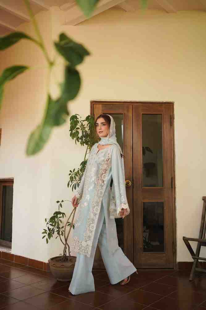 Manara | Luxury Lawn 24 | PARISHAY - Hoorain Designer Wear - Pakistani Designer Clothes for women, in United Kingdom, United states, CA and Australia