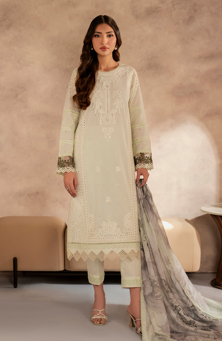 Zarif | Summer Lawn 25 |  UNST-LWN-08 ROOHAL