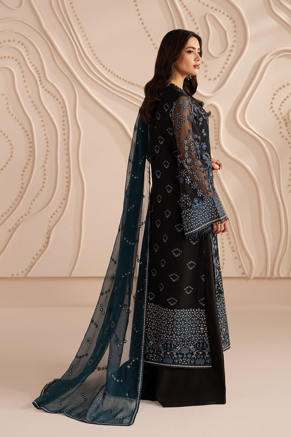 Lavish Premium | Izhare Muhabbat | Black Noir