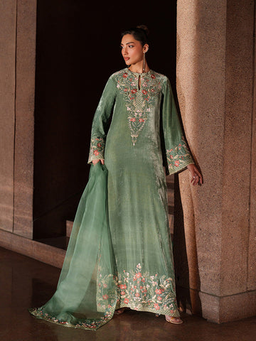 Caia | Luxury Velvet Edit 25 | Zaria