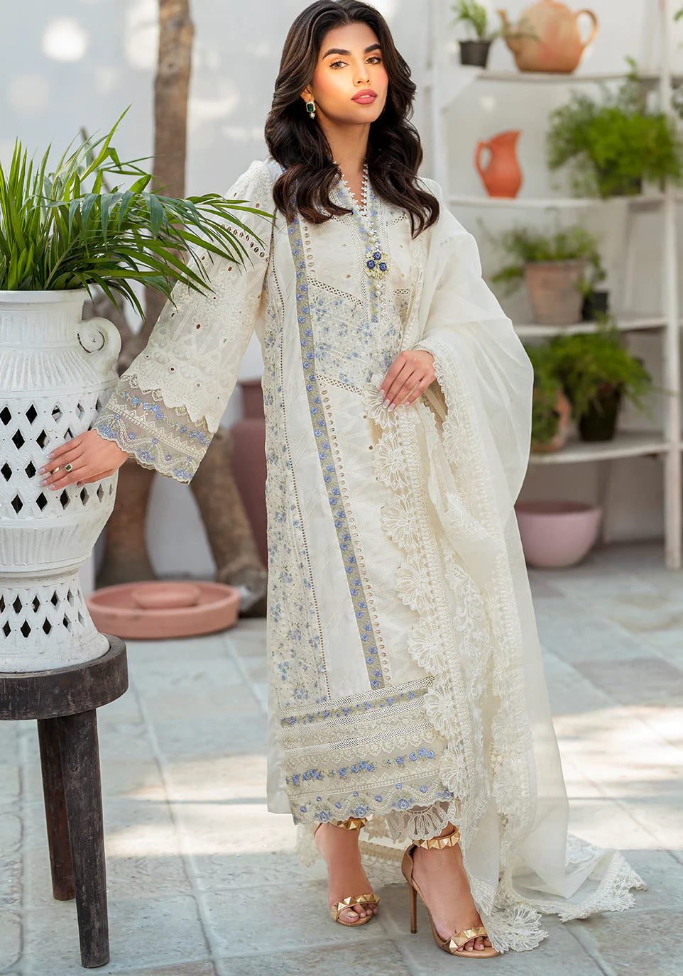 Zarqash | Belle Ame 24 | BL 002 Rosettes - Pakistani Clothes for women, in United Kingdom and United States