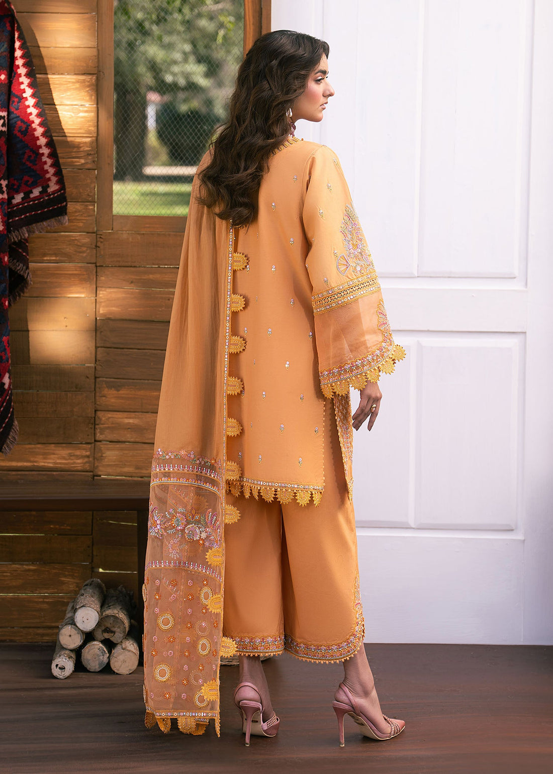 Zarizaa | Aura of Flora | FLUX