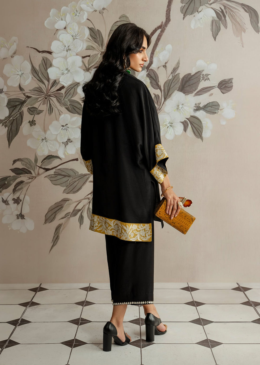 Mahgul | Elemental Luxe | Midnight Gardenia