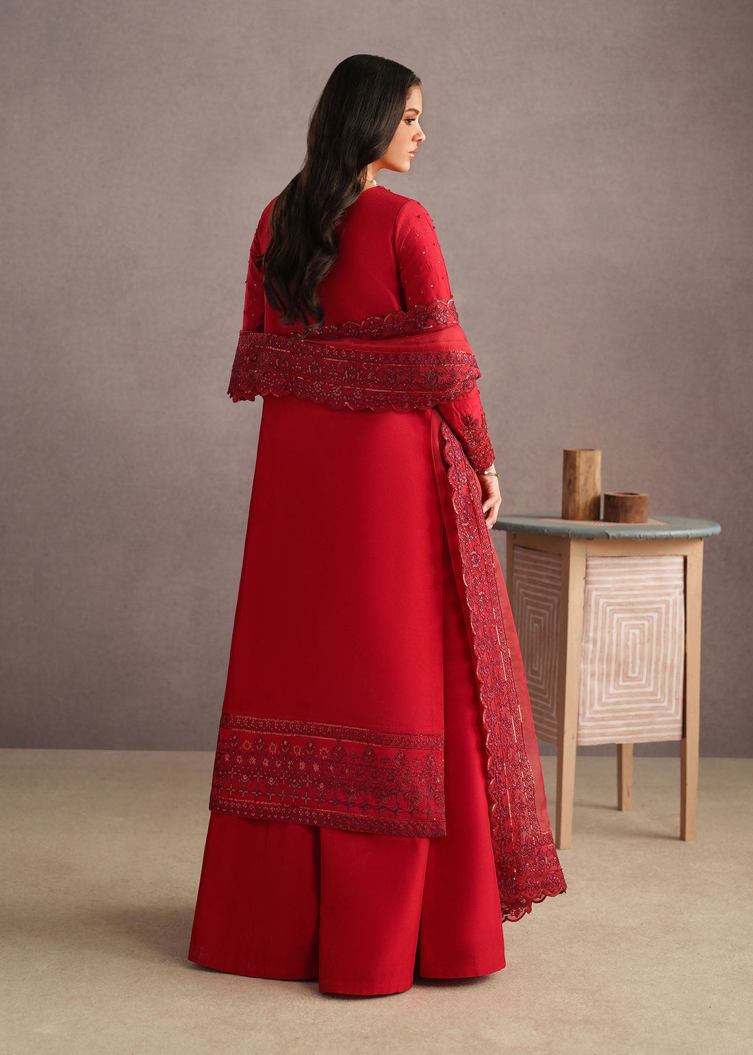 Dastoor | Lyra Eid Luxury Pret 26 | Aina