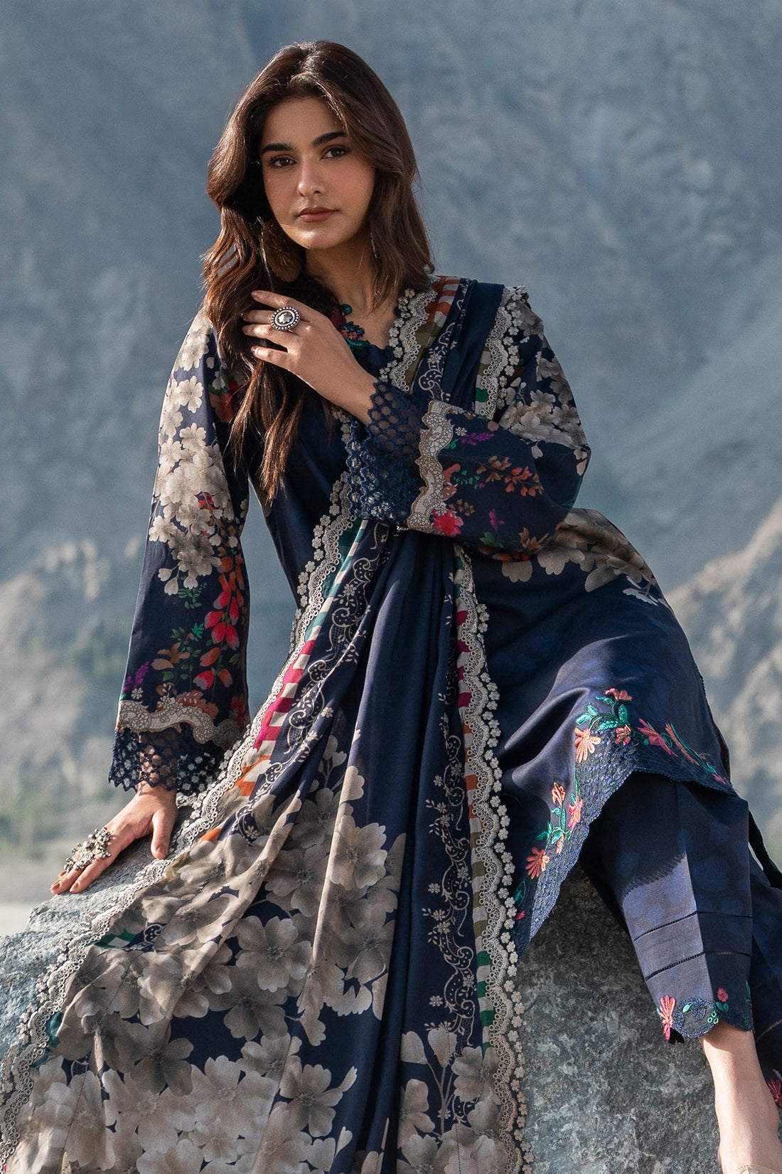 Charizma | Aniq Winter Collection | ANW7-14