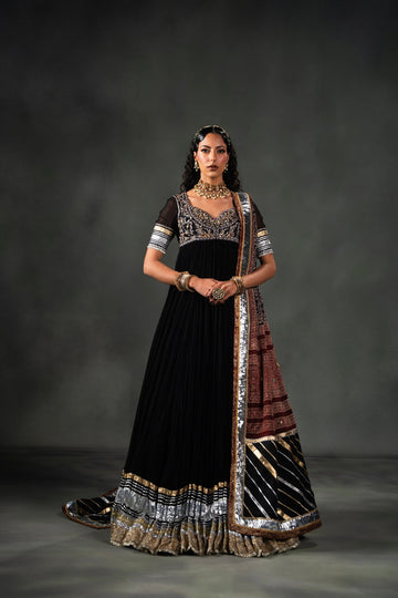 Nilofer Shahid | Mihrimah Formals | Leyla