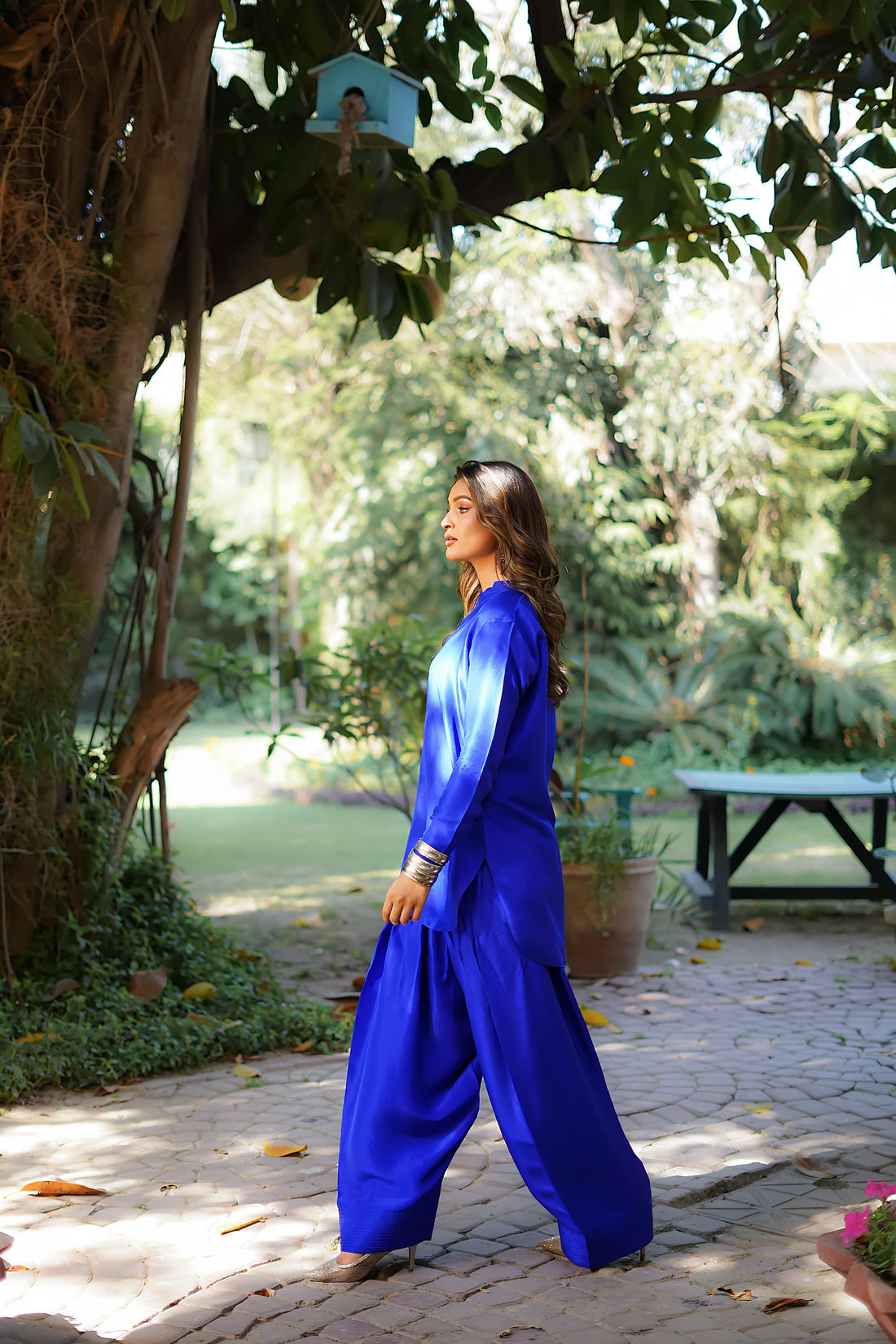 Erum Khan | Nue Pret | Cosmic Wave