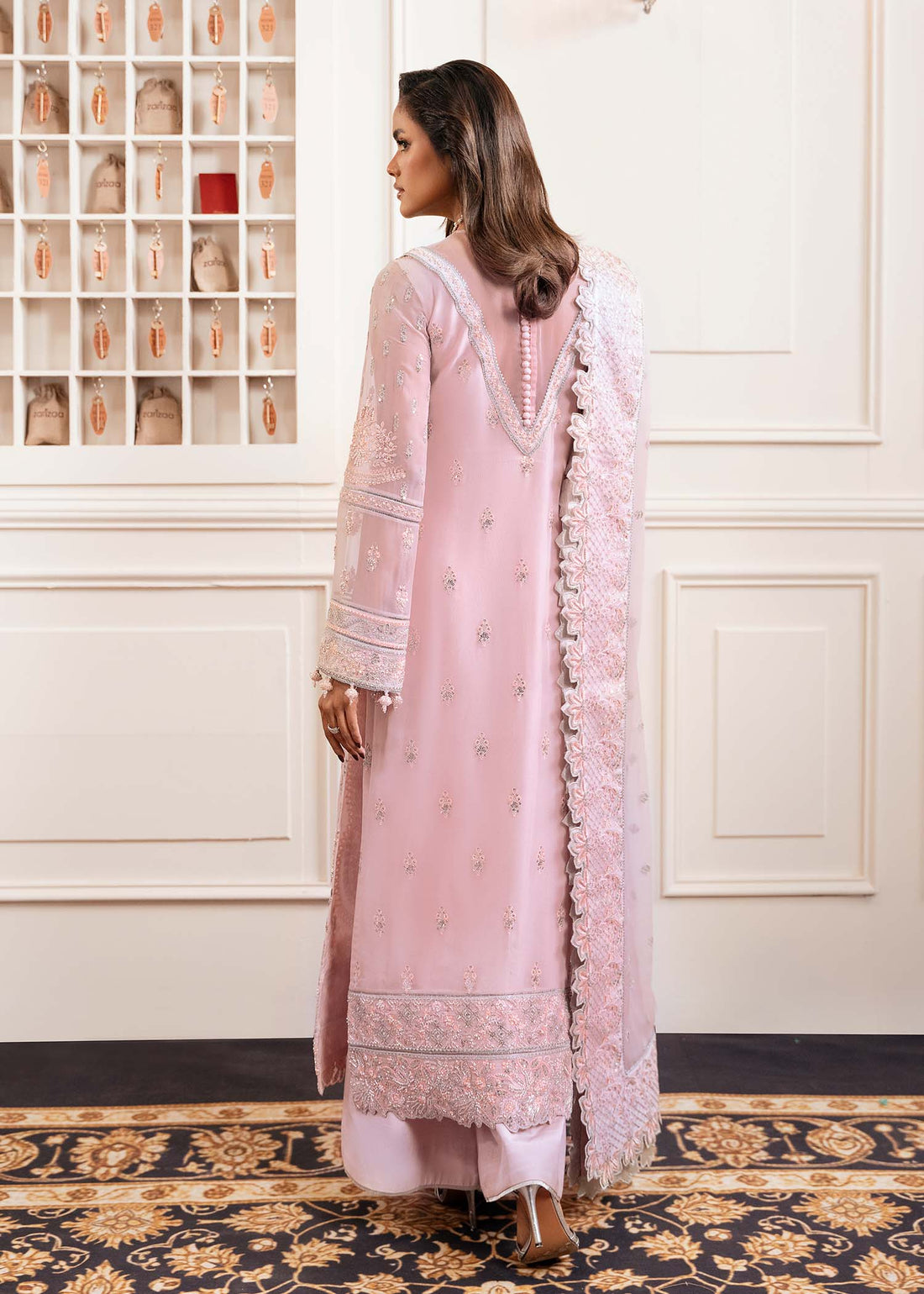 Zarizaa | Check in 5 Series | PRISM