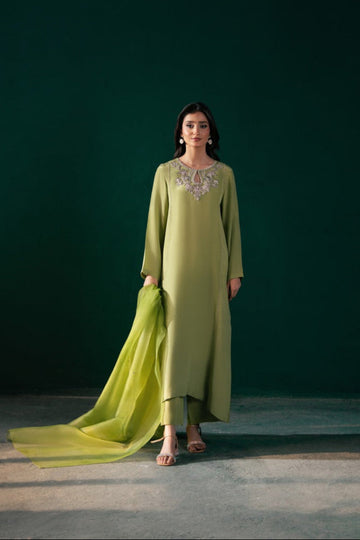 Malook | Dhanak Formals | Myra