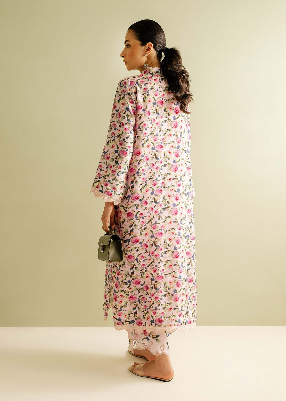 Mahgul | Ayanas Garden | Rosetta