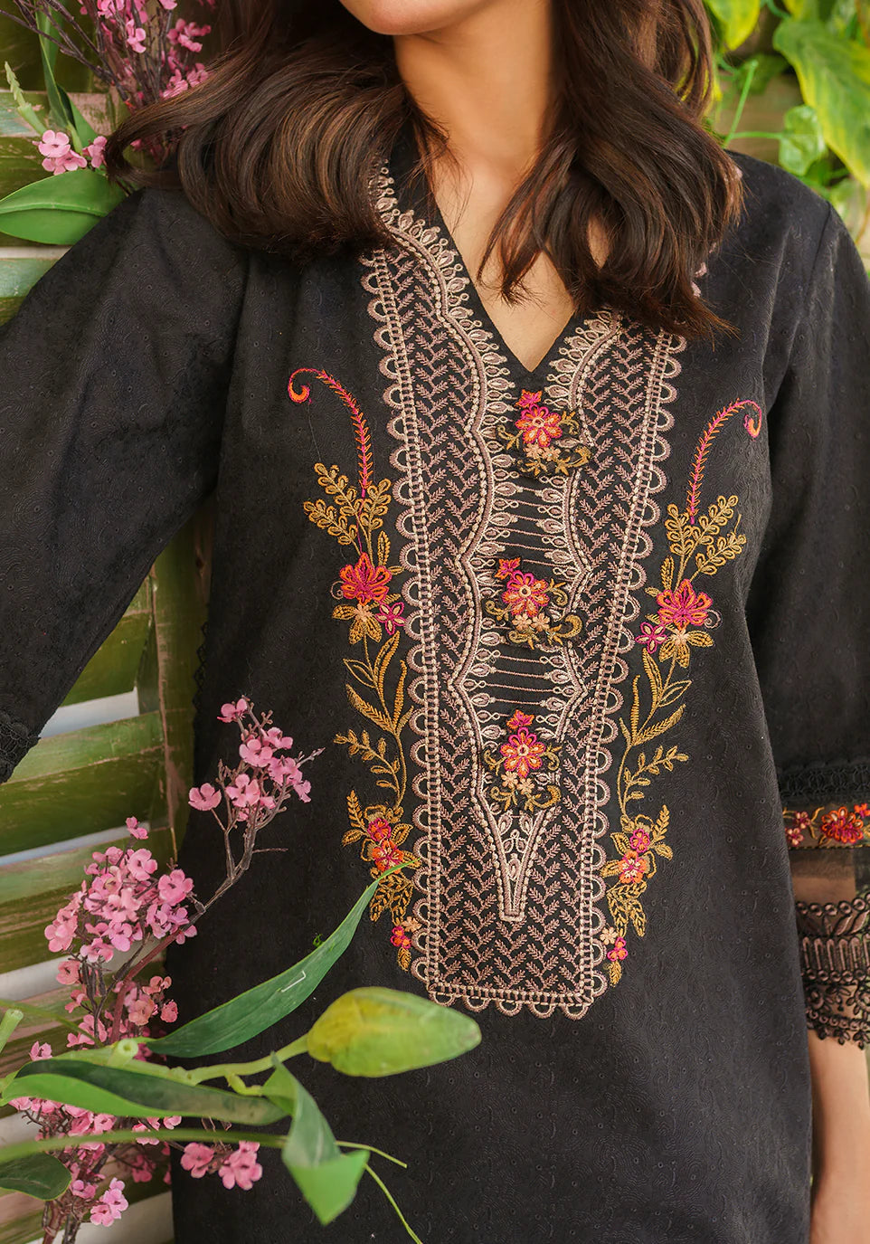 Zarqash | Belle Ame 24 | BL 007 Jardin Noir - Pakistani Clothes for women, in United Kingdom and United States