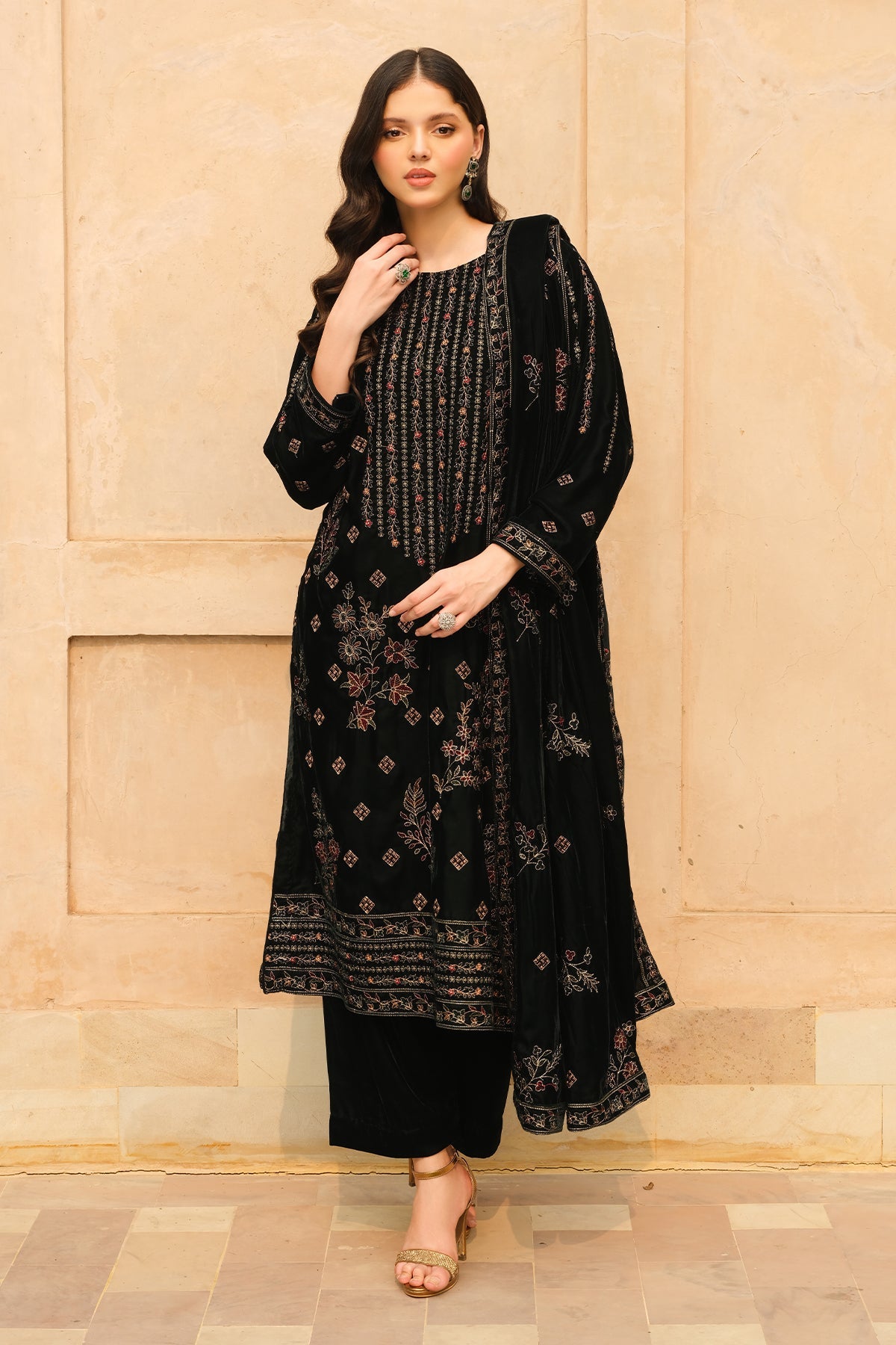 Raeesa Premium | Bareeza Velvet | VL - 112