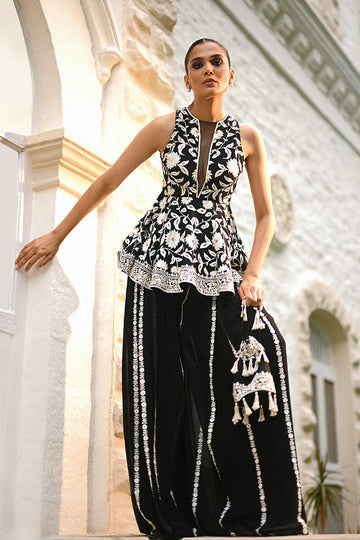 Sania Maskatiya | Fall Festive Shimmer | Noir