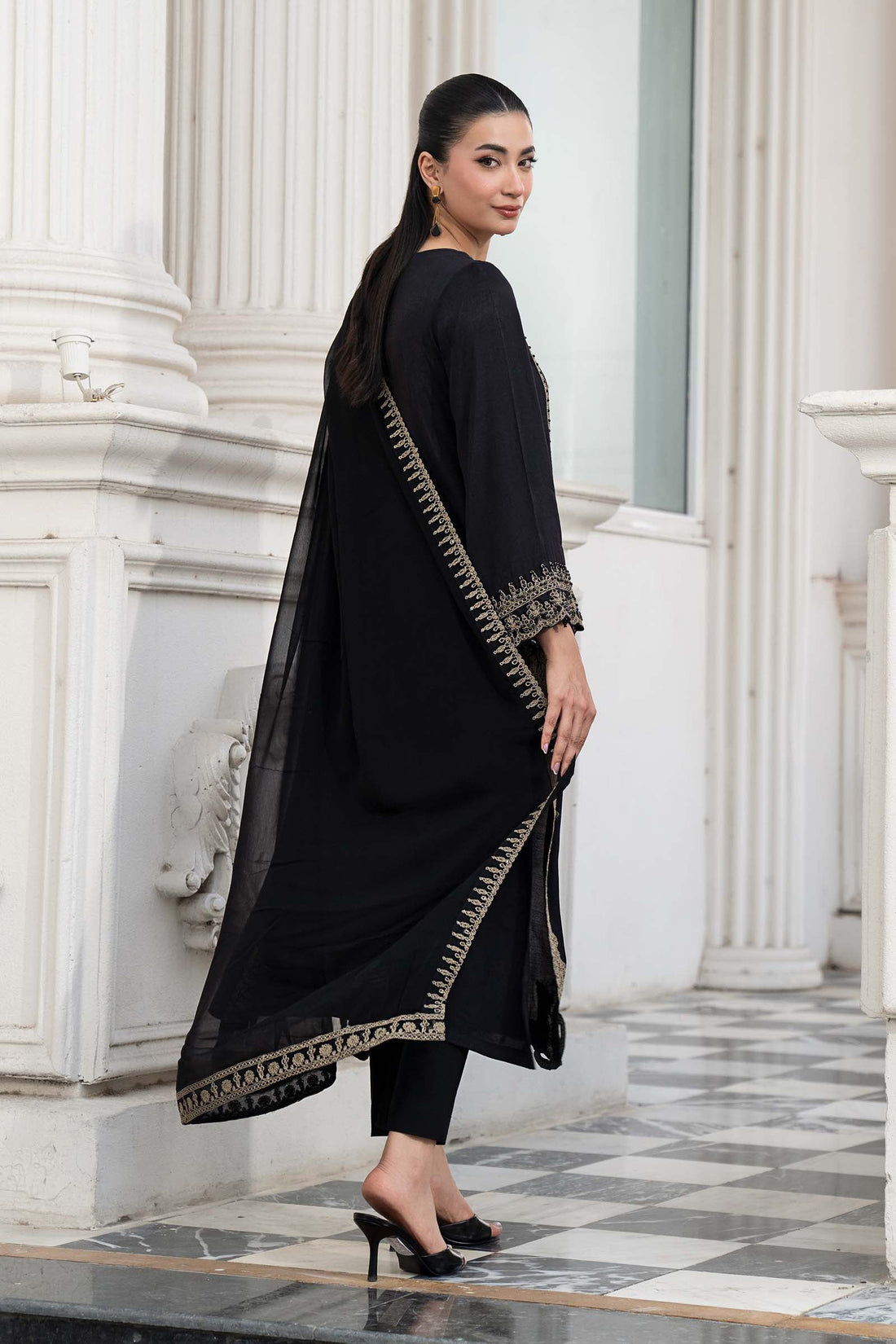 Maria B | Luxury Pret Pre Fall | DW-EF26-106-Black
