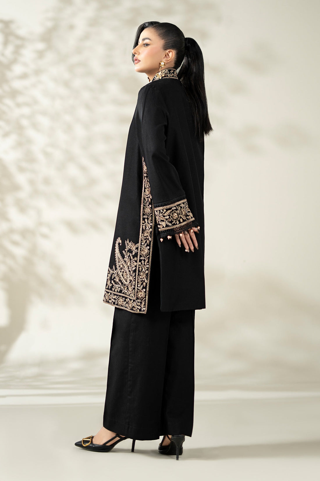 Maria B | Pre Fall Dresses | 3 Piece Embroidered Khaddar Suit YY