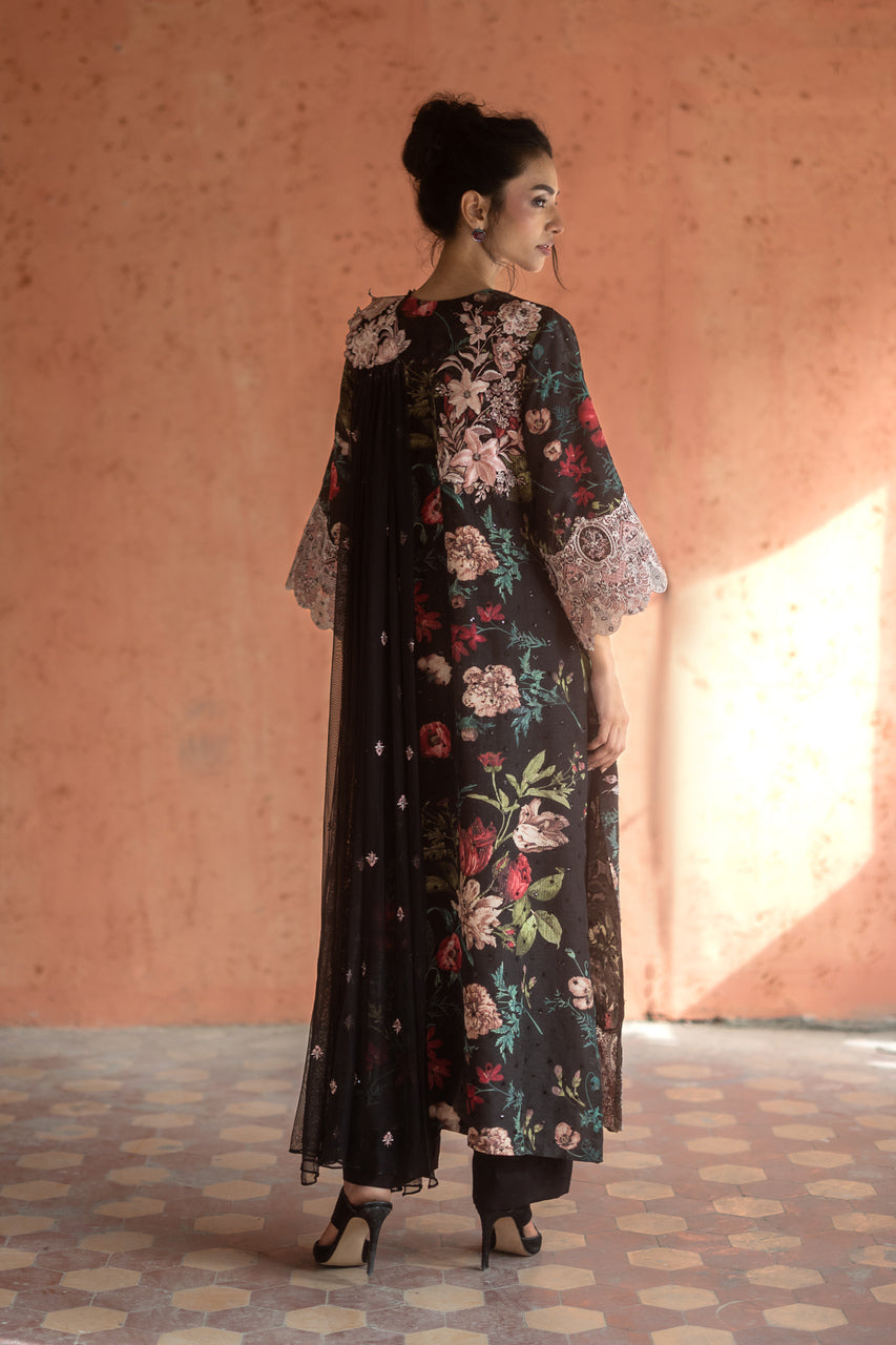 Zainab Chottani | Summer Edition 26 | Midnight Dahlia