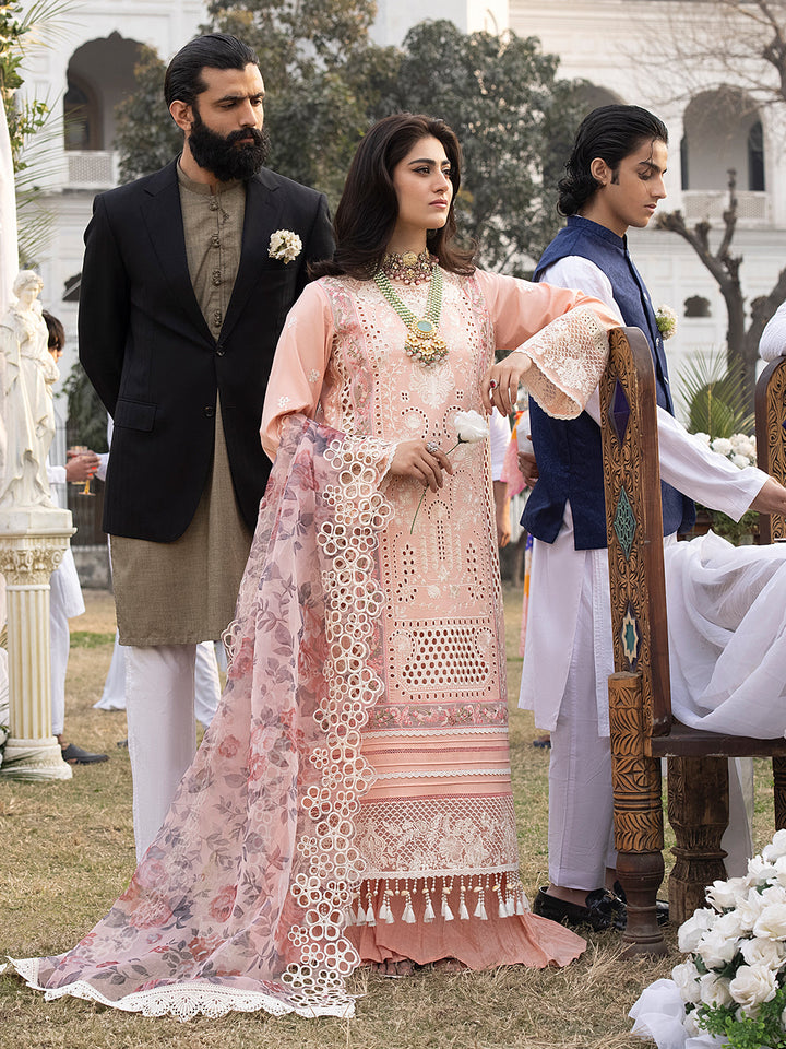 Mahnur | Mahrukh Luxury Lawn 24 | DAISY - Hoorain Designer Wear - Pakistani Ladies Branded Stitched Clothes in United Kingdom, United states, CA and Australia