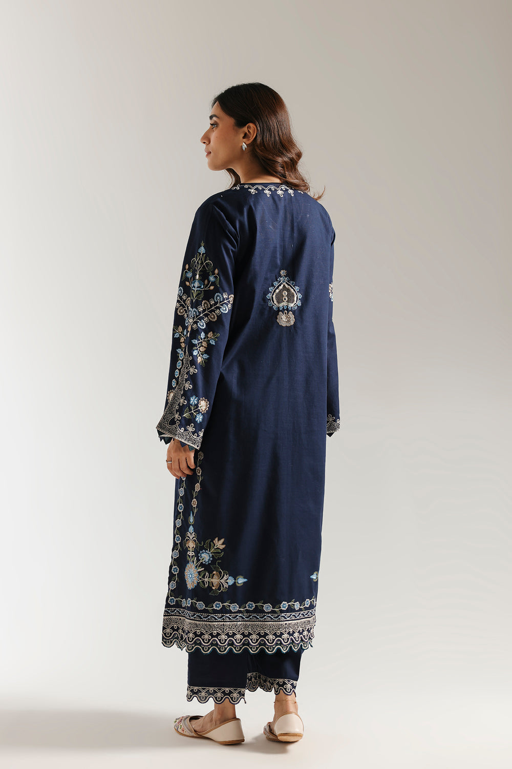 Ethnic | Rozana Collection 25 | Embroidered Dress 09A