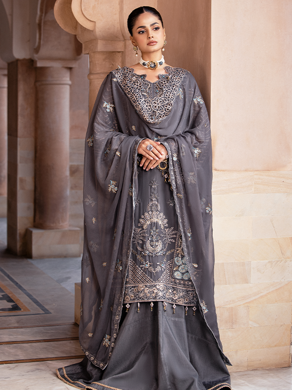 Zebtan | Zeenat Collection Vol 19 | ZN-05 - Hoorain Designer Wear - Pakistani Ladies Branded Stitched Clothes in United Kingdom, United states, CA and Australia
