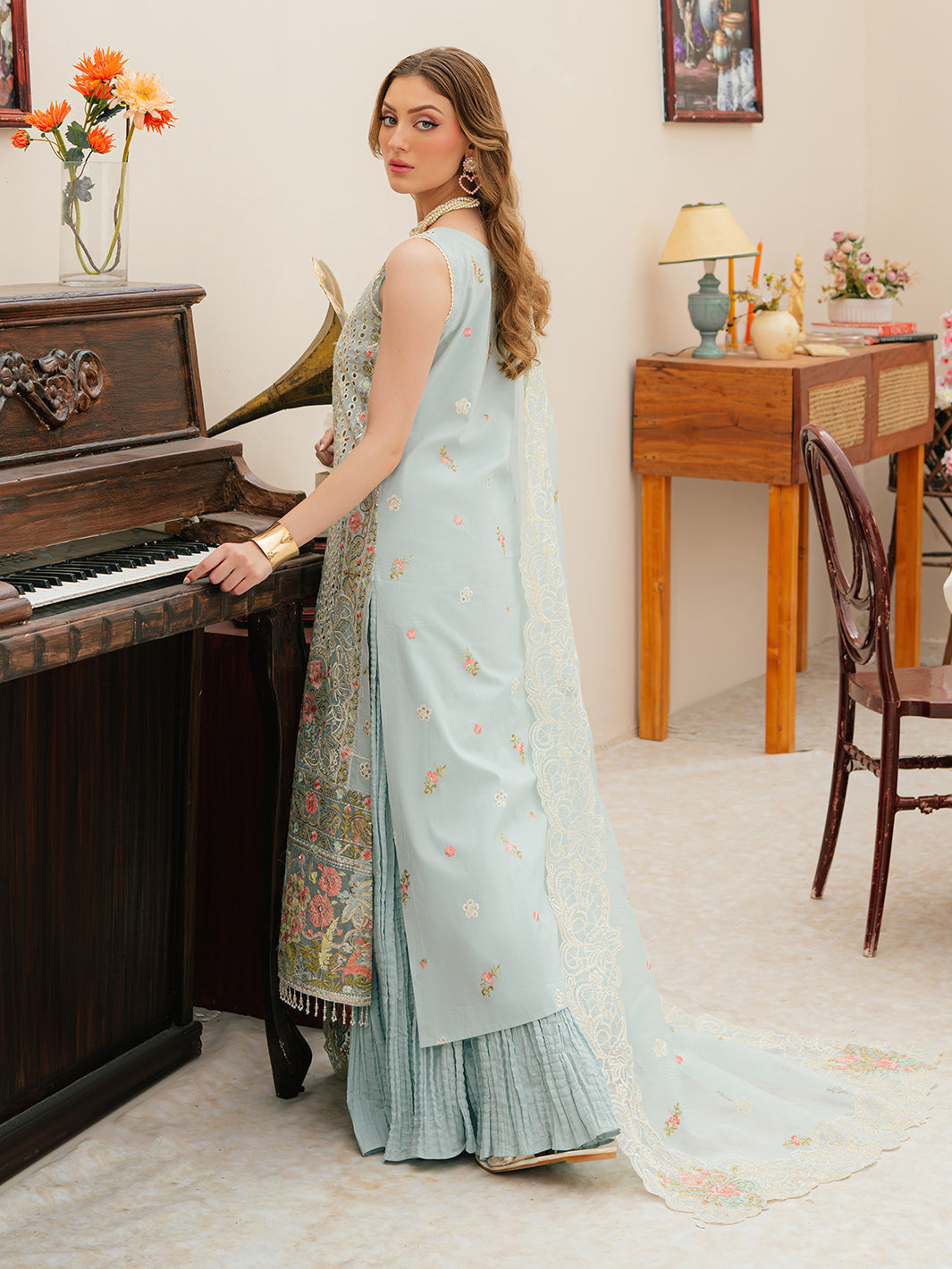 Mahnur | Allenura Luxury Lawn 24 | ELYSSA - Pakistani Clothes for women, in United Kingdom and United States