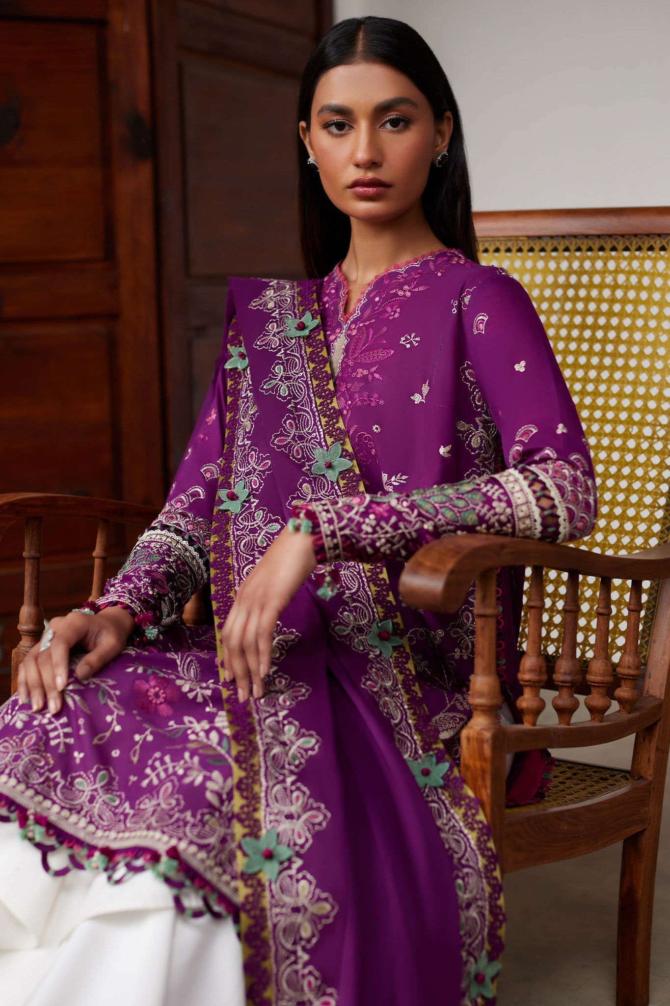 Elan | Lawn’24 |QISTINA (EL24-03 A) - Pakistani Clothes for women, in United Kingdom and United States