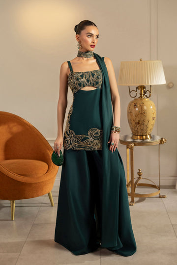 Erum Khan | Elan Formals | Emerald Noir