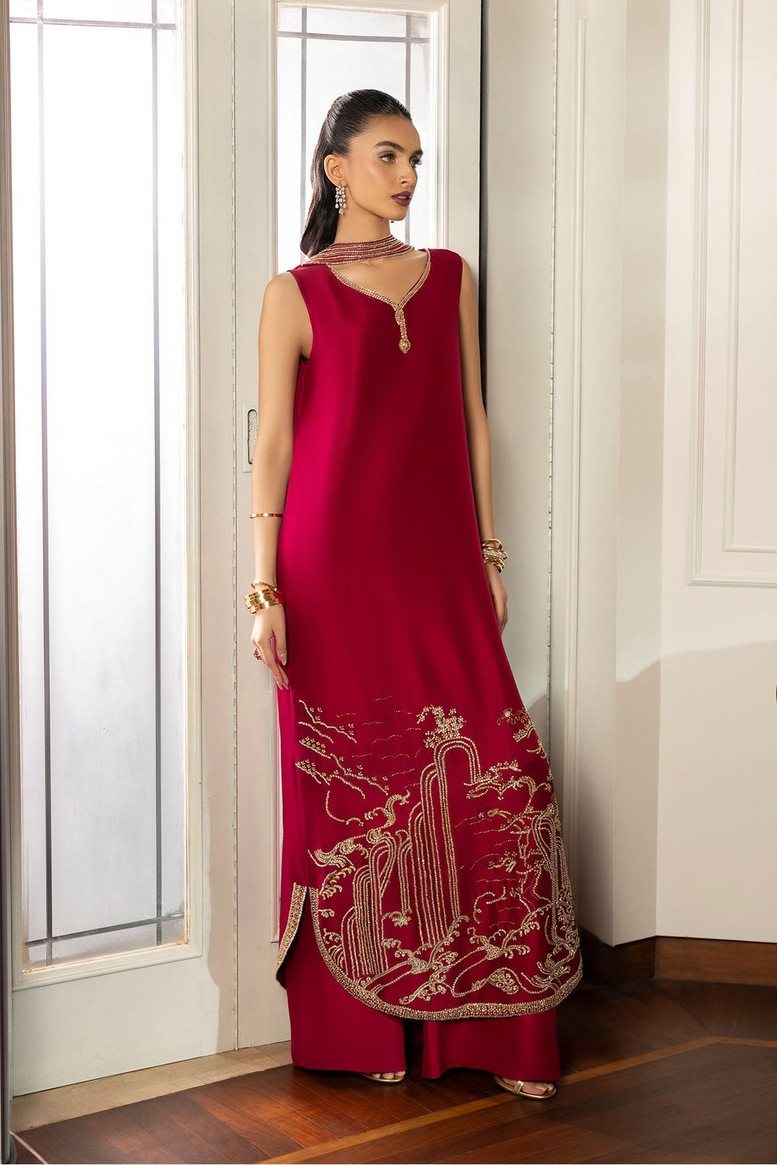 Erum Khan | Elan Formals |Crimson Reverie