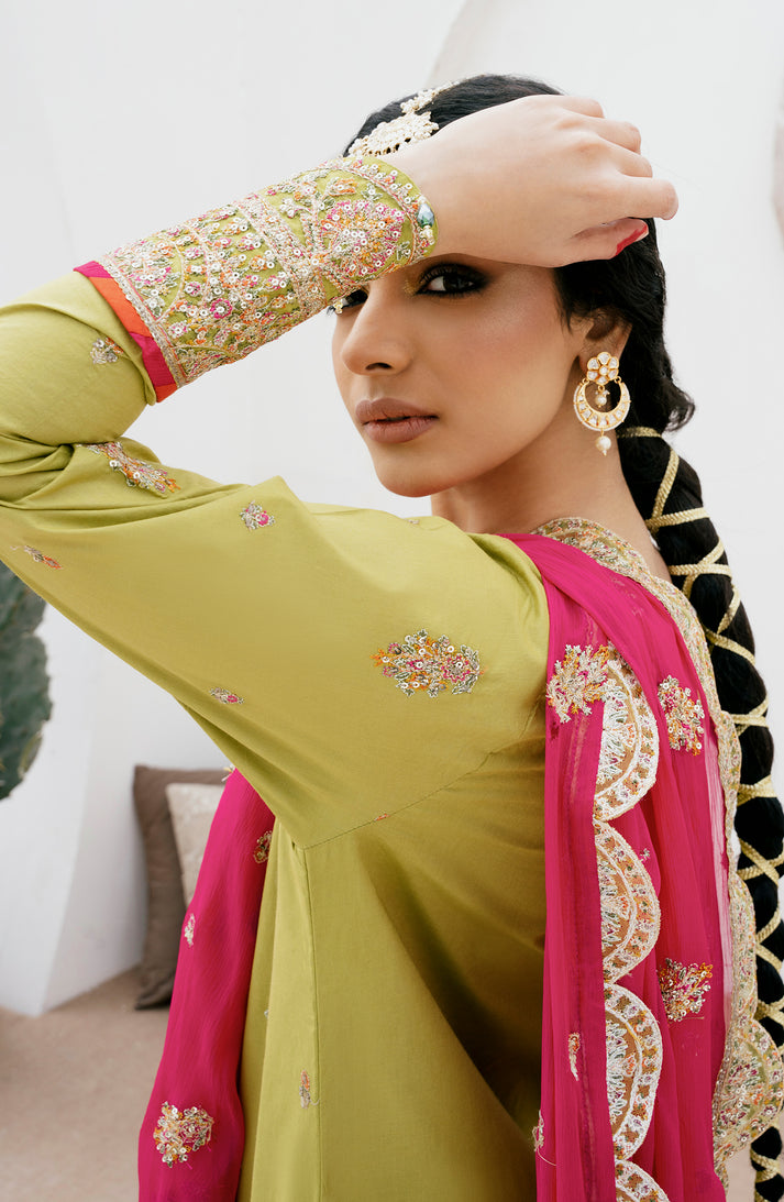 Emaan Adeel | Gul Mohr Eid Pret | ESHAL - Hoorain Designer Wear - Pakistani Ladies Branded Stitched Clothes in United Kingdom, United states, CA and Australia
