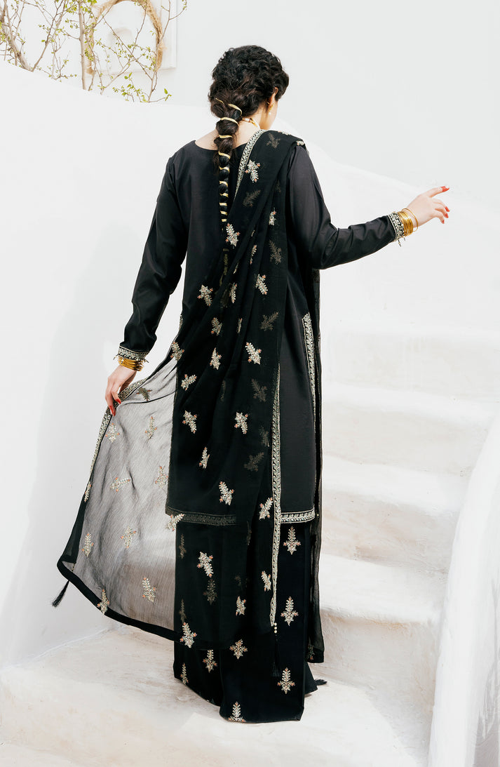 Emaan Adeel | Gul Mohr Eid Pret | MAHLAKA - Pakistani Clothes for women, in United Kingdom and United States