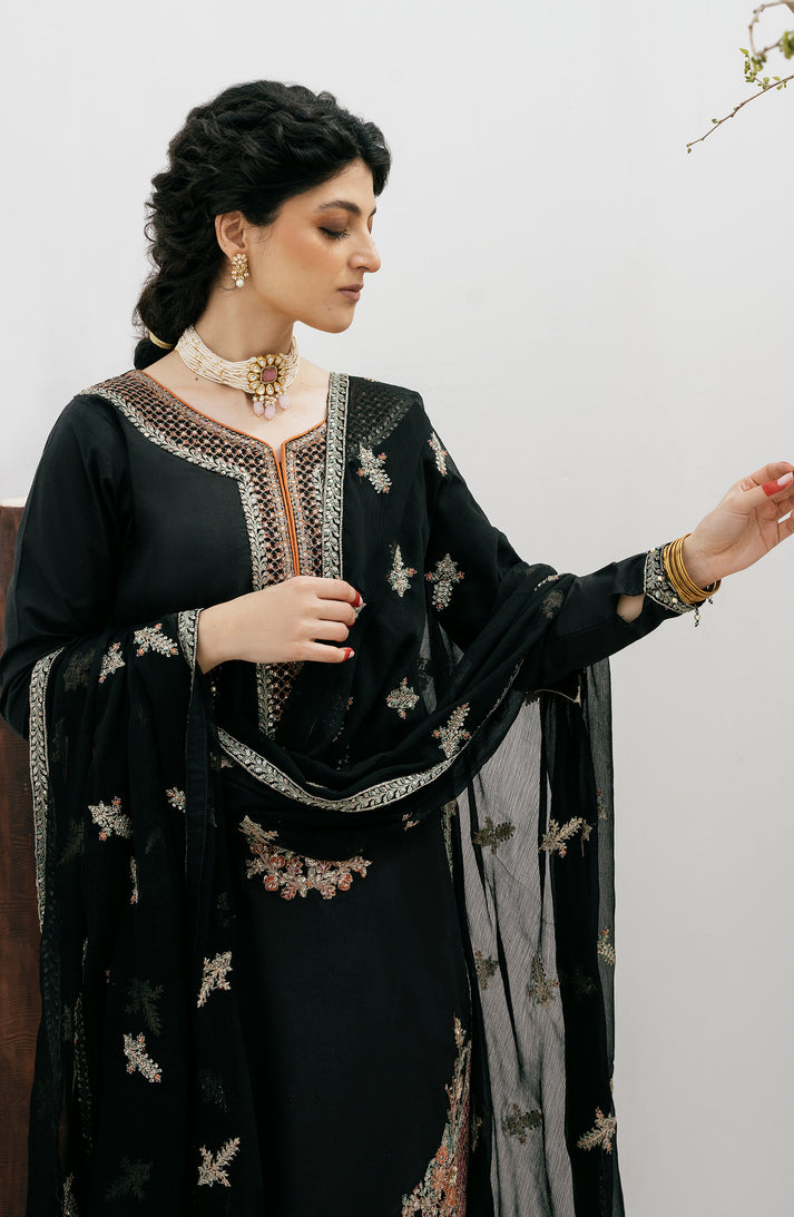 Emaan Adeel | Gul Mohr Eid Pret | MAHLAKA - Hoorain Designer Wear - Pakistani Ladies Branded Stitched Clothes in United Kingdom, United states, CA and Australia