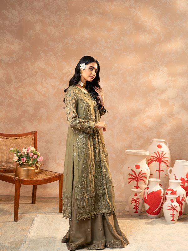 Zebtan | Zeenat Festive Collection | ZN-04 - Hoorain Designer Wear - Pakistani Ladies Branded Stitched Clothes in United Kingdom, United states, CA and Australia