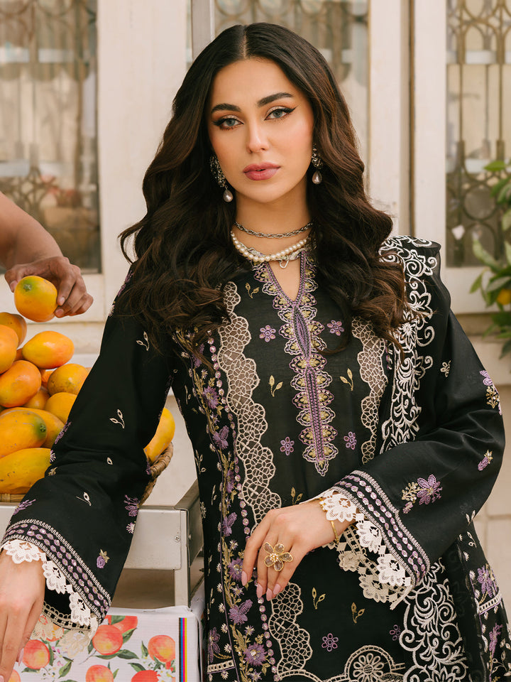 Mahnur | Mahrukh Eid Edit 24 | FLORENCE - Hoorain Designer Wear - Pakistani Ladies Branded Stitched Clothes in United Kingdom, United states, CA and Australia