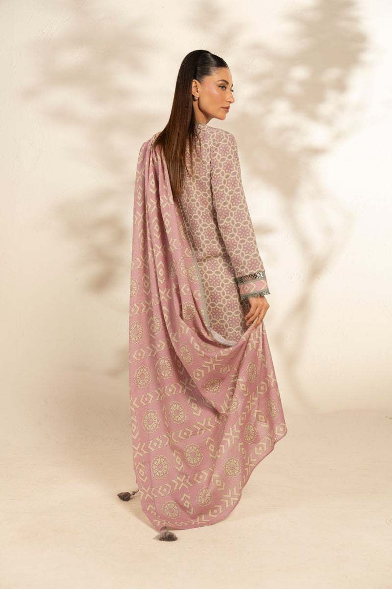 Al Karam | Winter 25 | FW-106.1-25-1-Pink/Off White