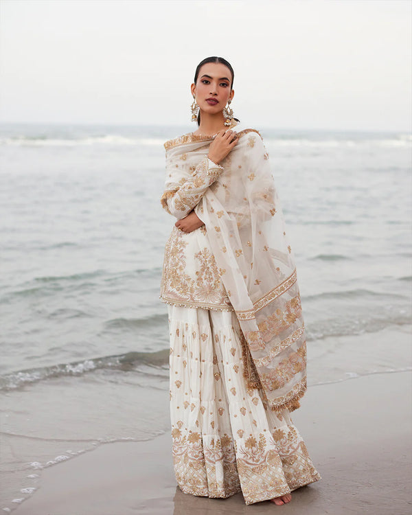 Faiza Saqlain | Liliana Luxury Lawn 24 | Mirhana - Hoorain Designer Wear - Pakistani Ladies Branded Stitched Clothes in United Kingdom, United states, CA and Australia