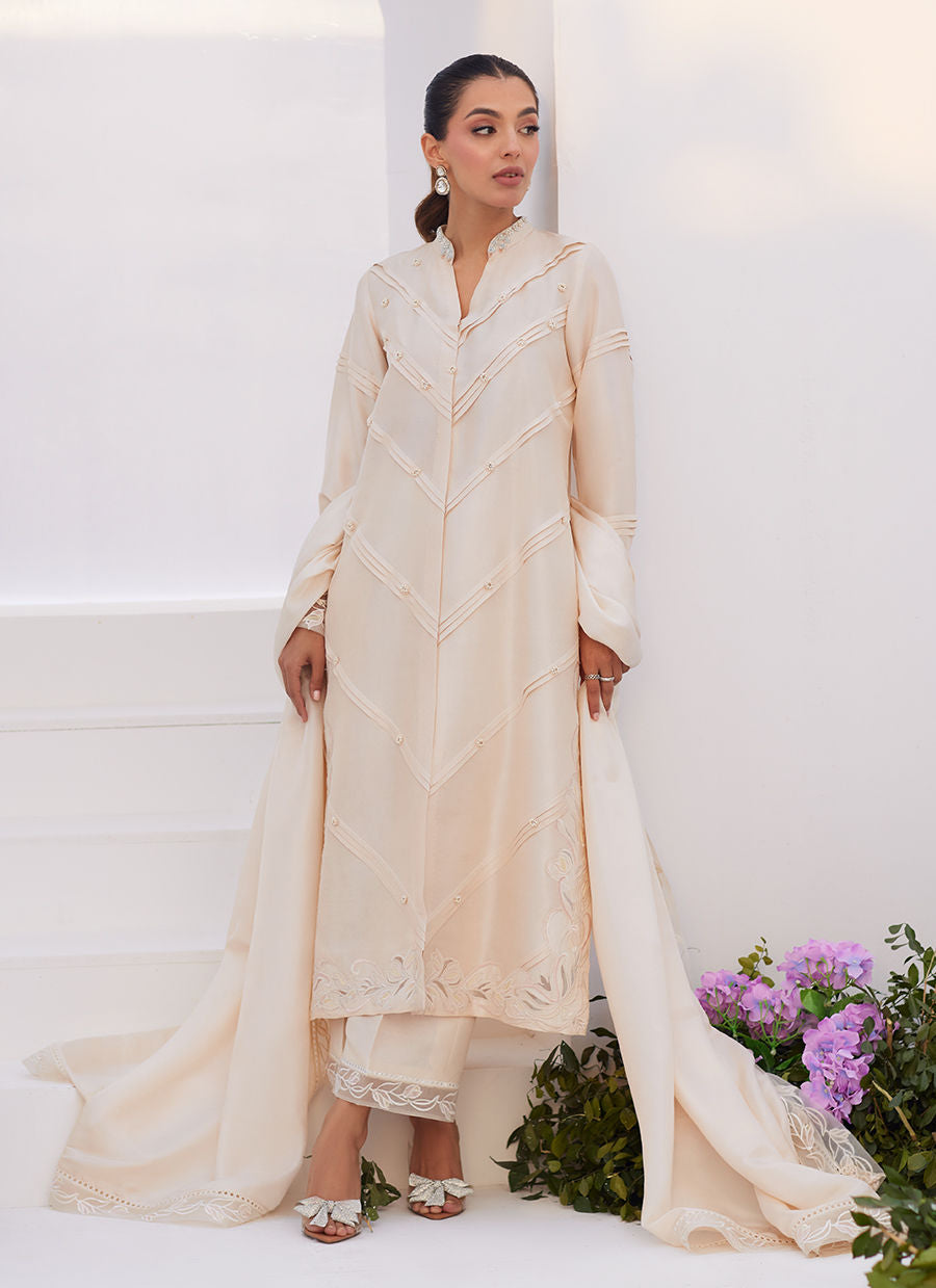 Farah Talib Aziz | Zaza Luxe Pret 24 | TISELE IVORY PLEATED RAW SILK SHIRT AND DUPATTA - Pakistani Clothes for women, in United Kingdom and United States