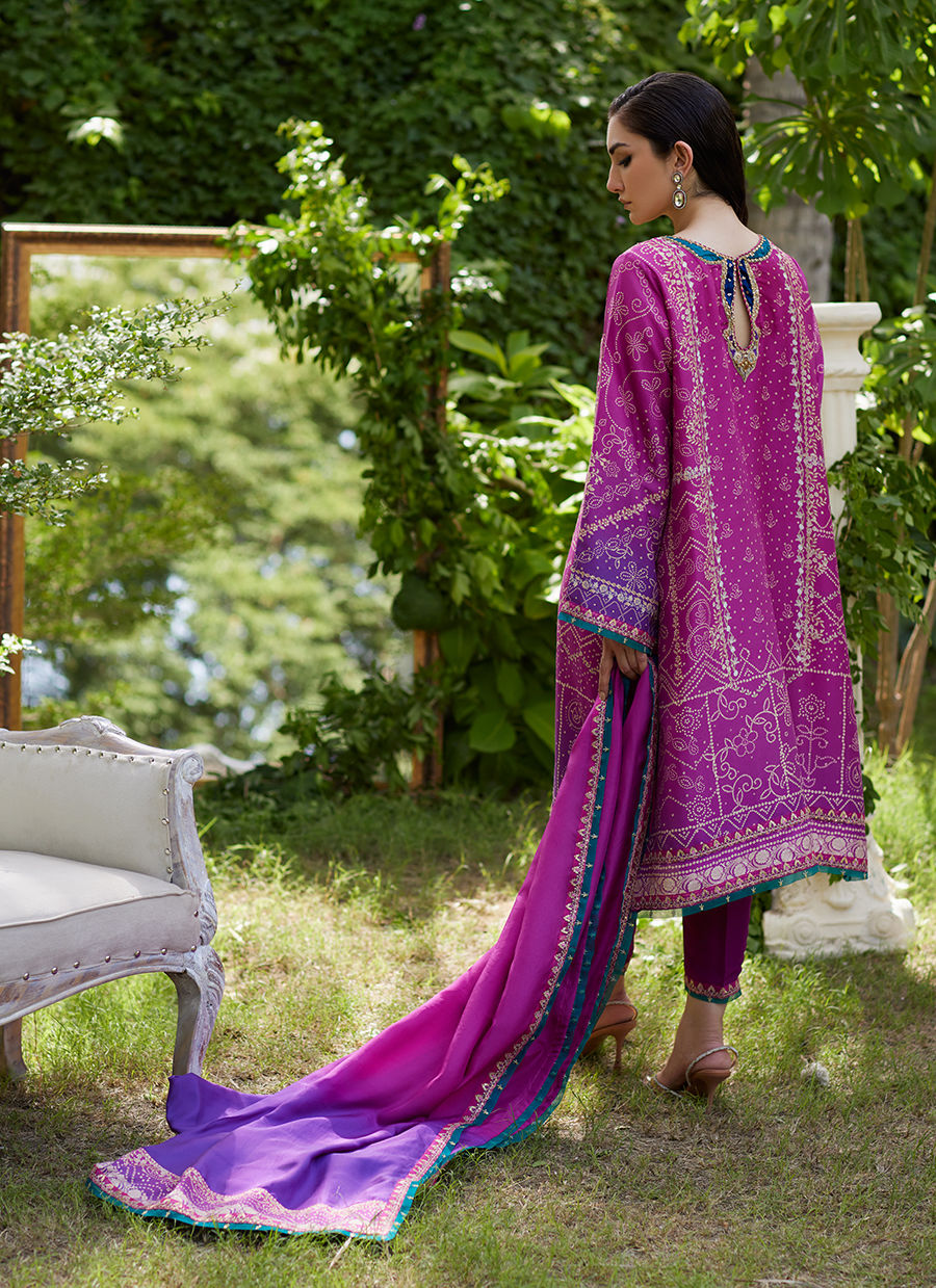 Farah Talib Aziz | Mayna Festive Prints 24 | Tazeen Magenta Ombre Shirt And Dupatta