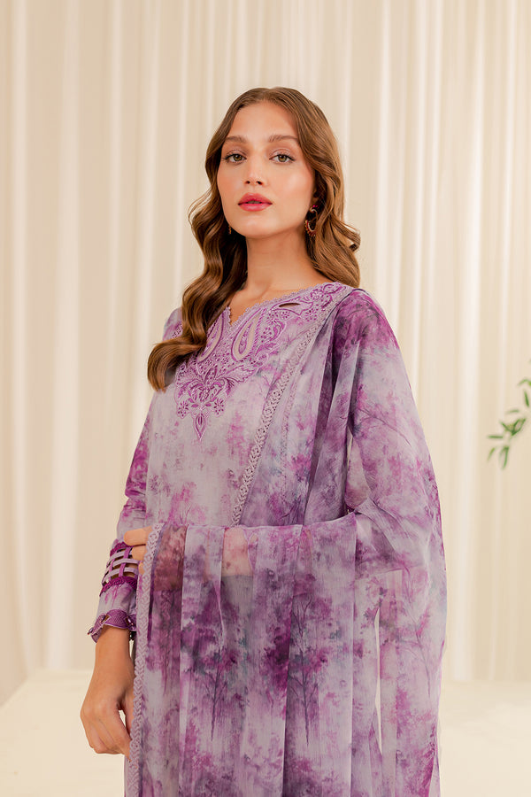 Farasha | Printed Essentials | WINESOME GLORY - Hoorain Designer Wear - Pakistani Ladies Branded Stitched Clothes in United Kingdom, United states, CA and Australia