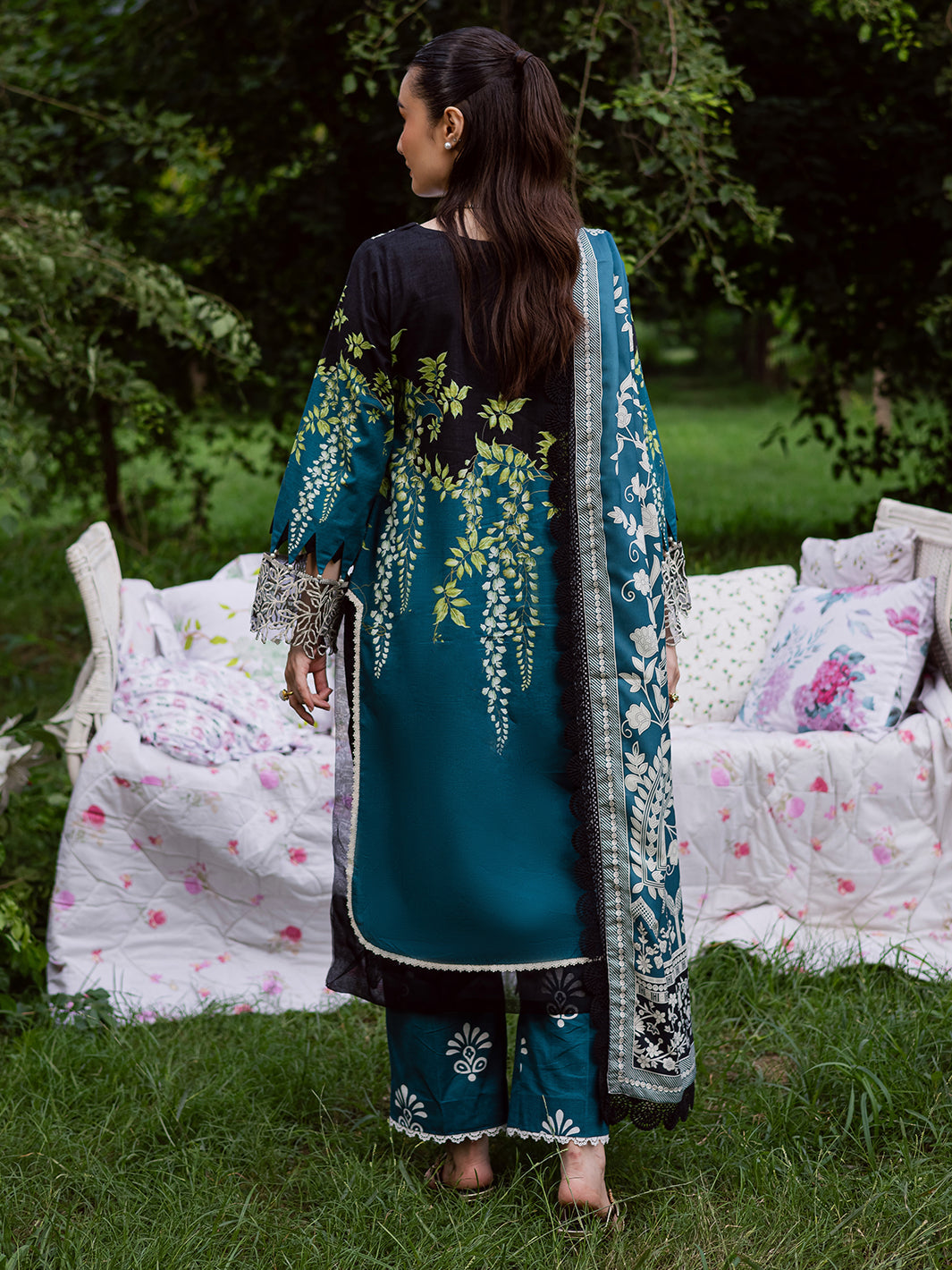 Mahnur | Gardenia Khaddar 25 | GR-04