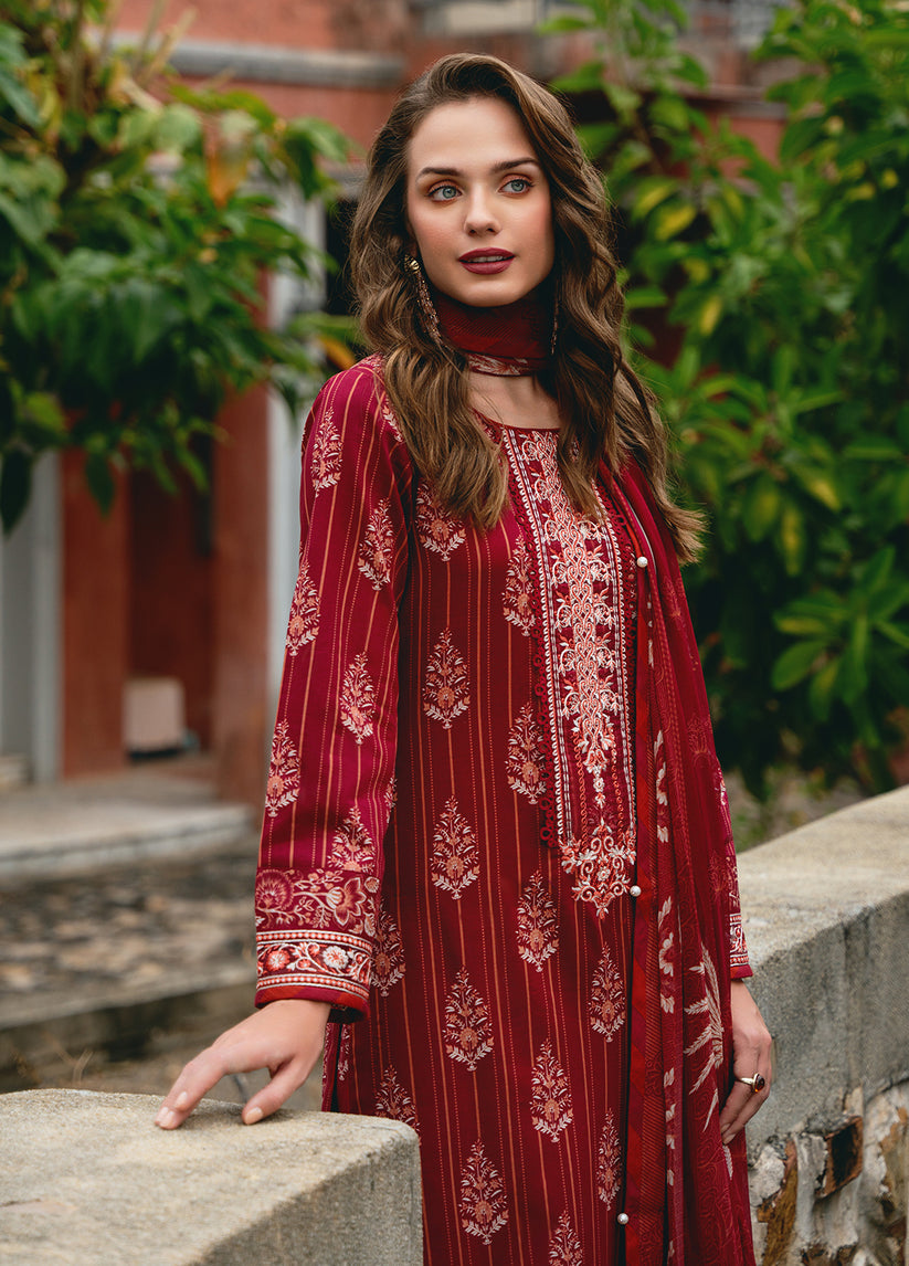 Gulaal | The Enchanted Garden | Vezelay - Pakistani Clothes for women, in United Kingdom and United States